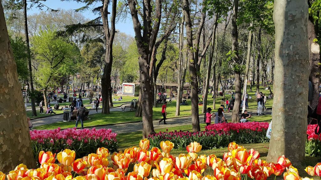 Gülhane_Park,_Istanbul