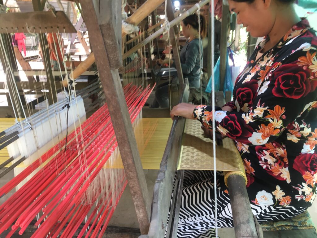 weaving-one-of-the-major-Attractions-in-Cambodia